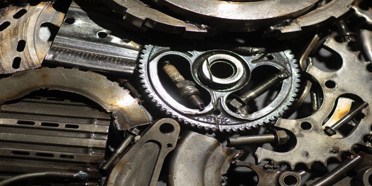 Managing Challenges In Auto Industry