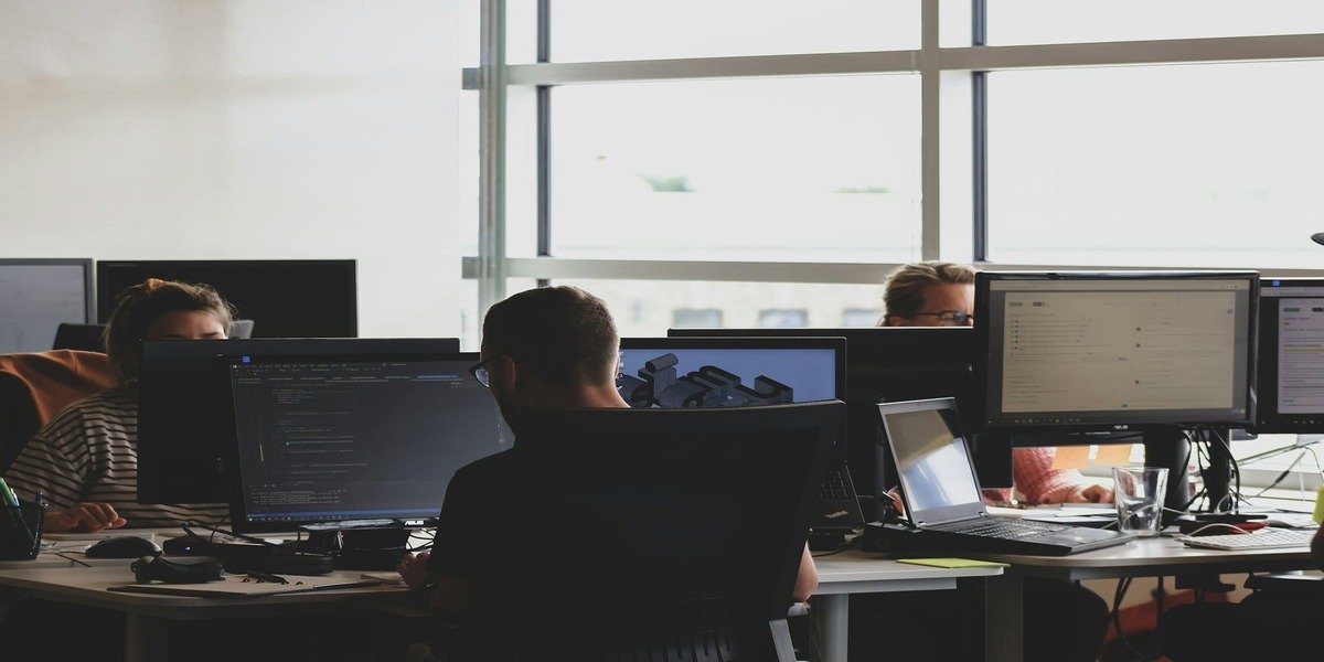 Cloud Planning & Migration: Strategies & Benefits
