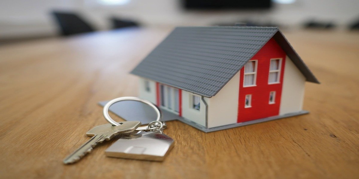 The Black Hole of Real Estate Service