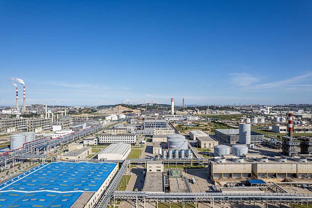 Evolution of Oil & Petrochemical Projects